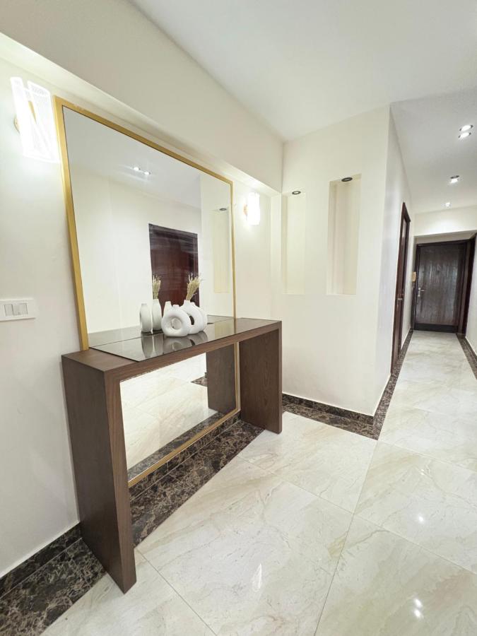 شقة على النيل مطله على ممشى اهل مصر - Chambres d’hôtes Le Caire