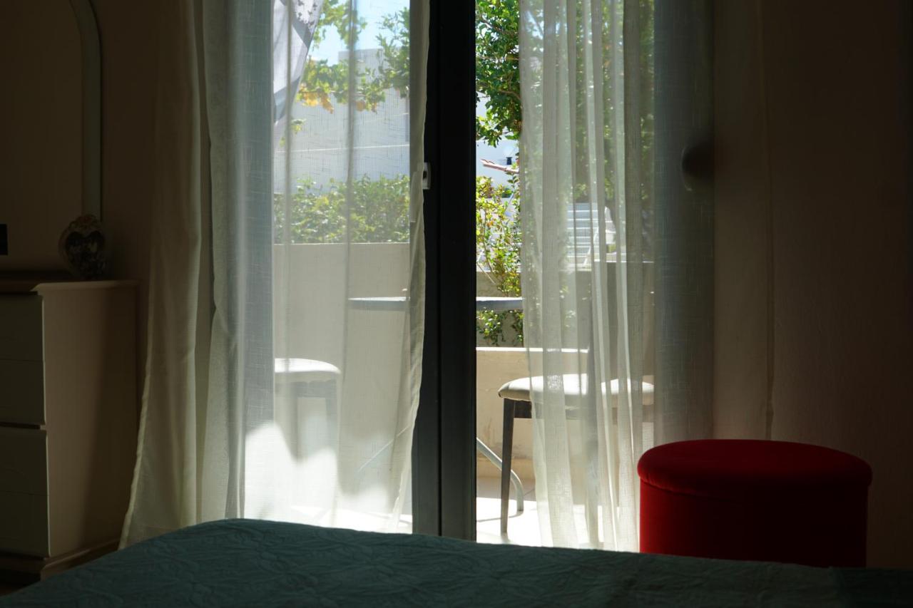 Sol Apartment - Ferienwohnung Kokkini Chani