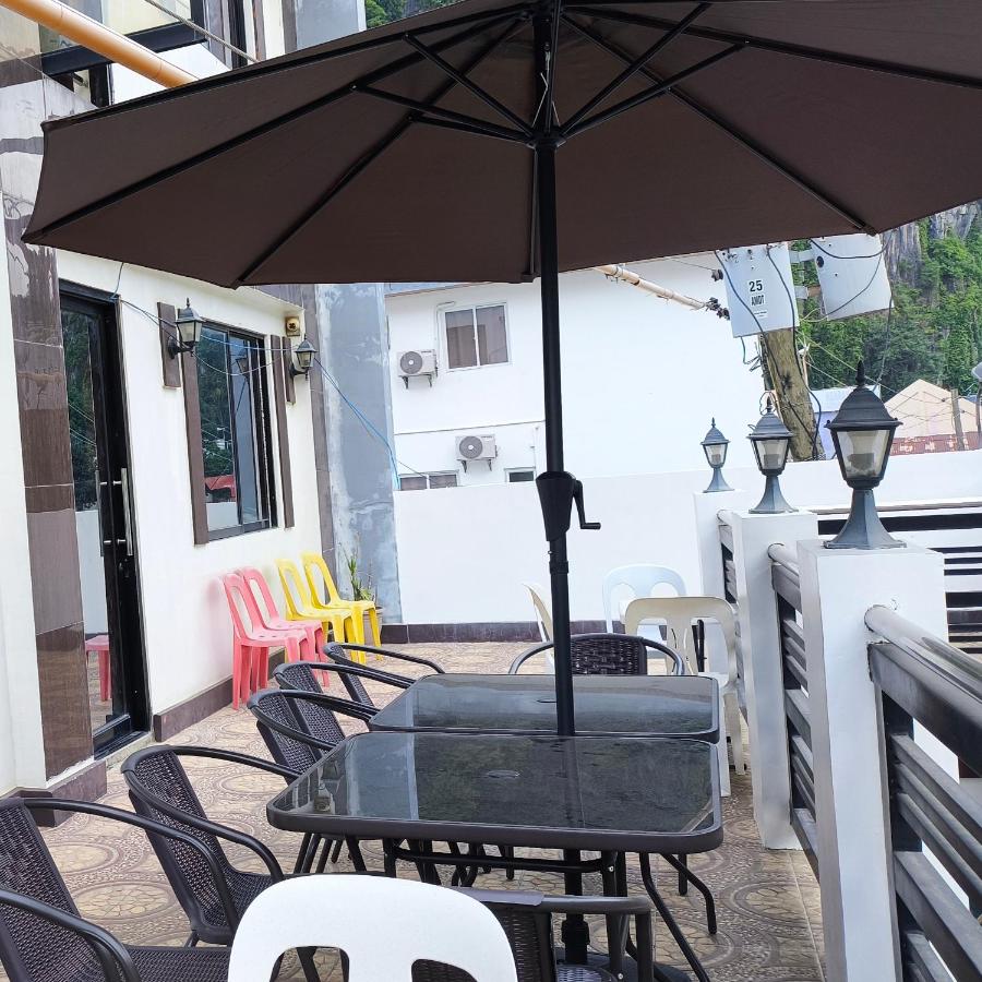 Jace's Travellers Inn - Chambres d’hôtes El Nido