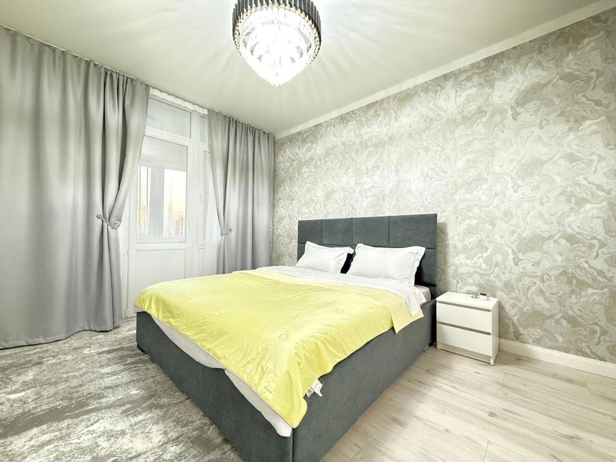 Luxe apartment river side , Mountain View near Mega mall - B&B Almaty