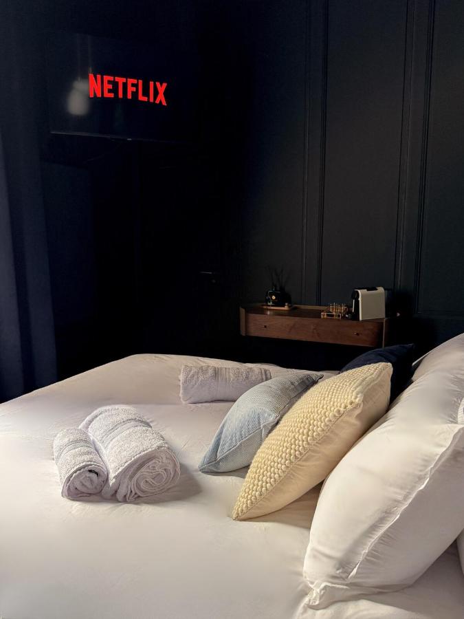 Suite Romantique, hyper centre - B&B Caen