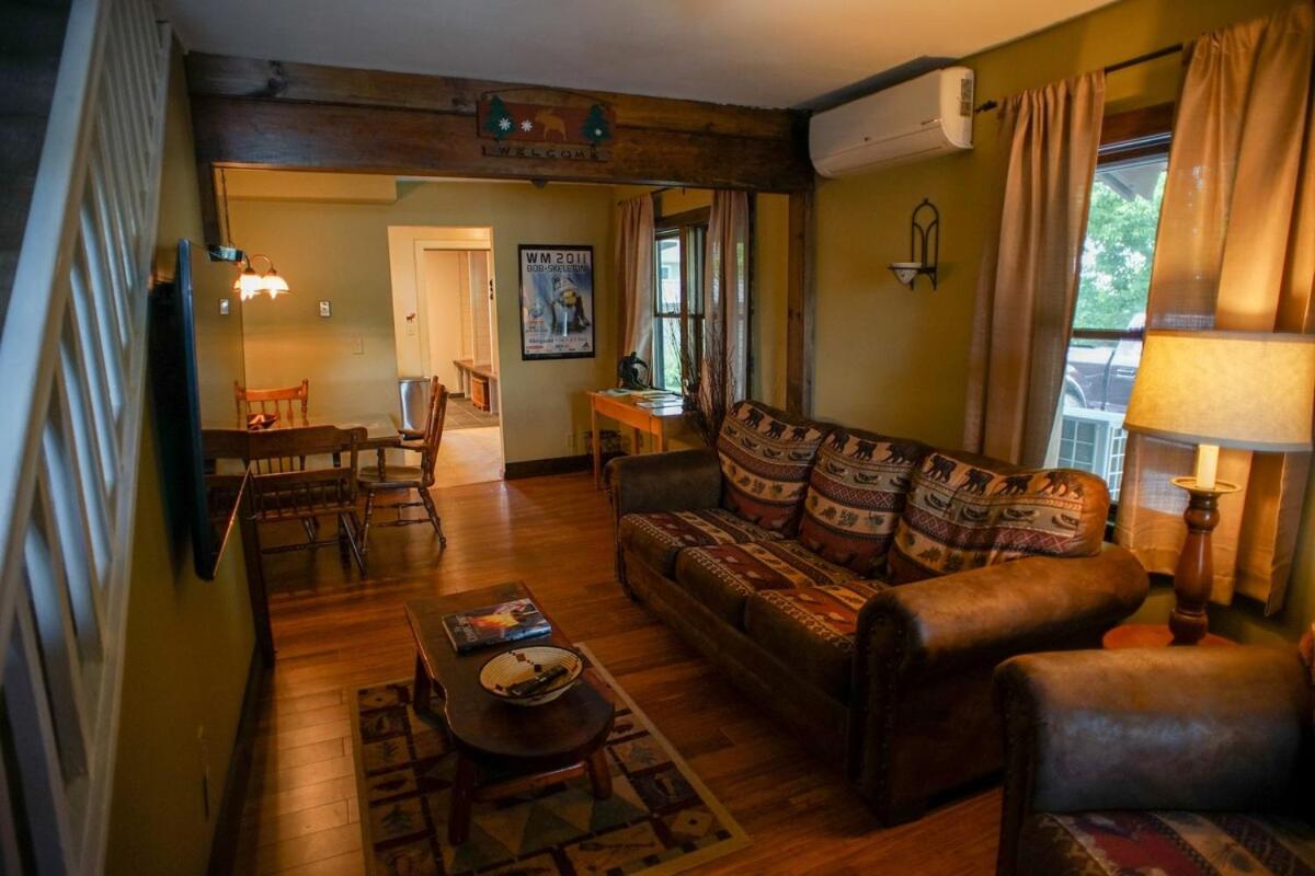 Placid Moose Loj N - B&B Lake Placid