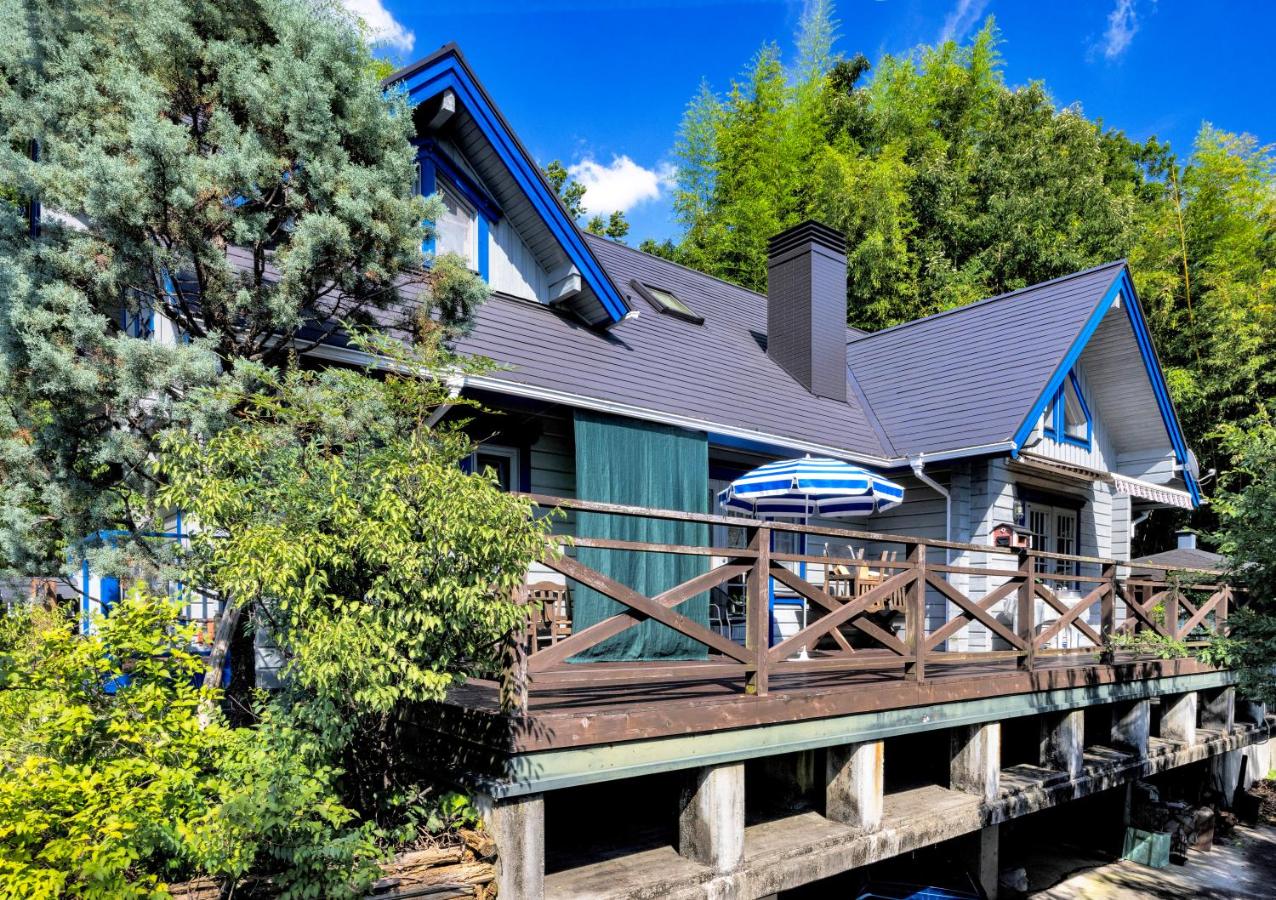 Top Hill woman only accommodation - B&B Wada