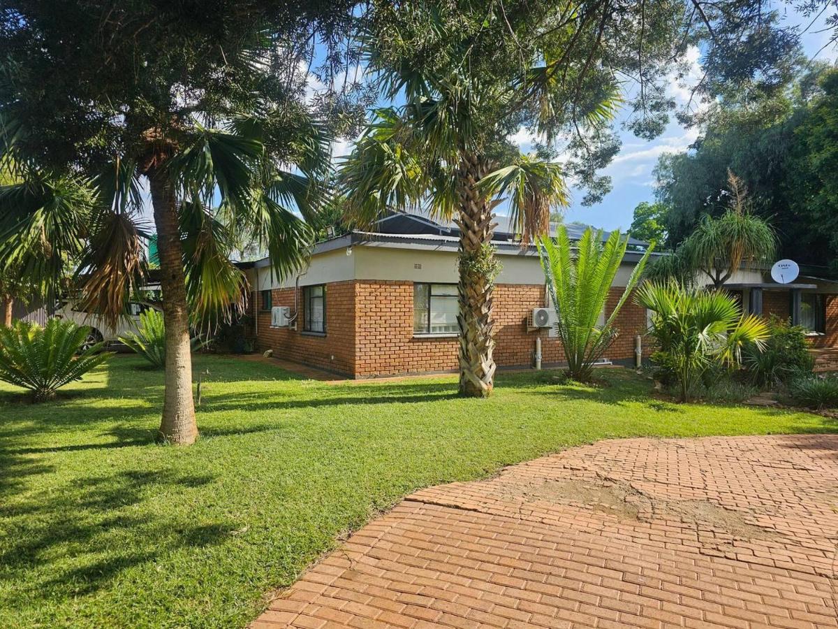 The Bushveld Jasmine - Bed and Breakfast Mokopane