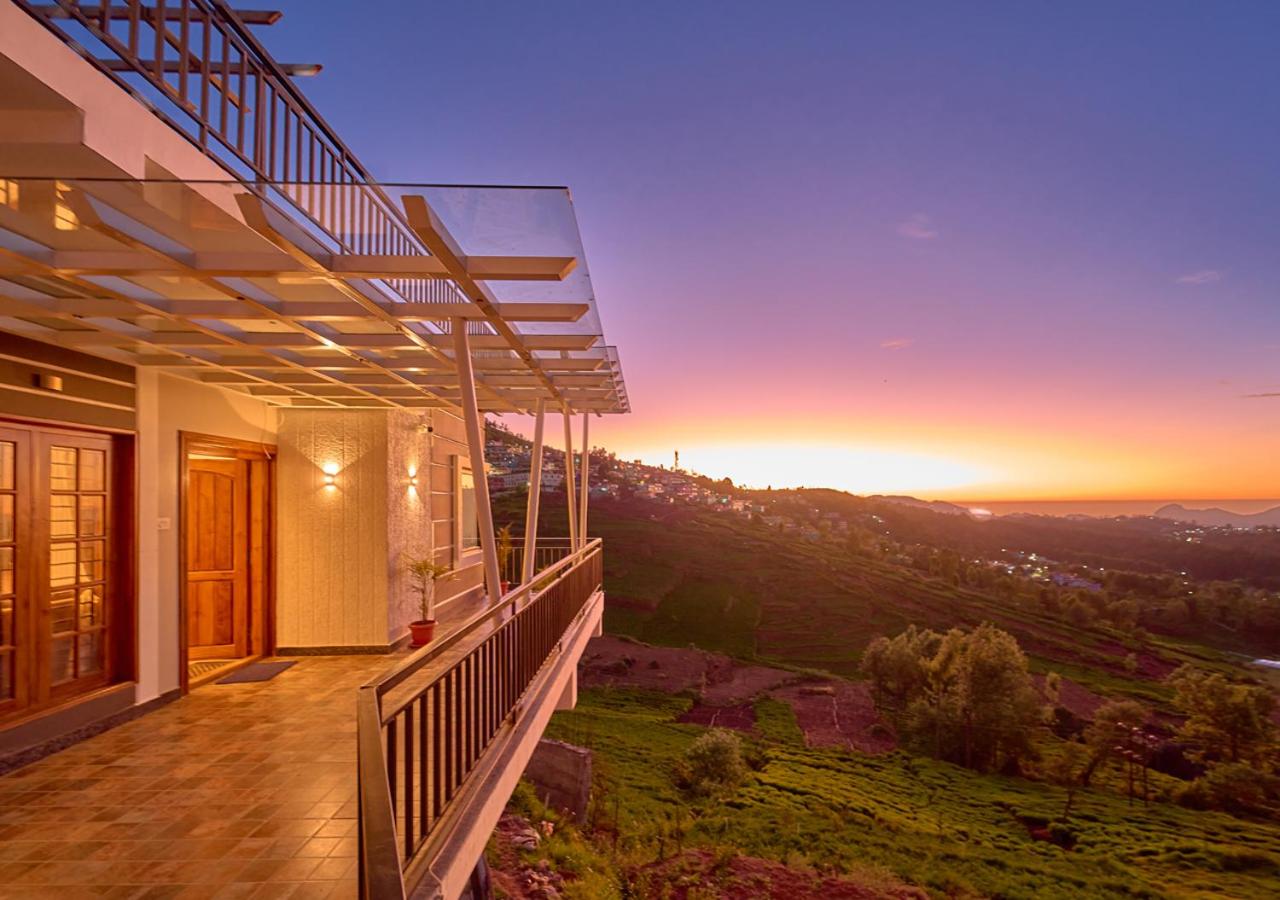 Central Homestay Ooty by VOYE HOMES Family-Friendly Budget Stay with Valley And Mountain Views - Bed and Breakfast Ooty