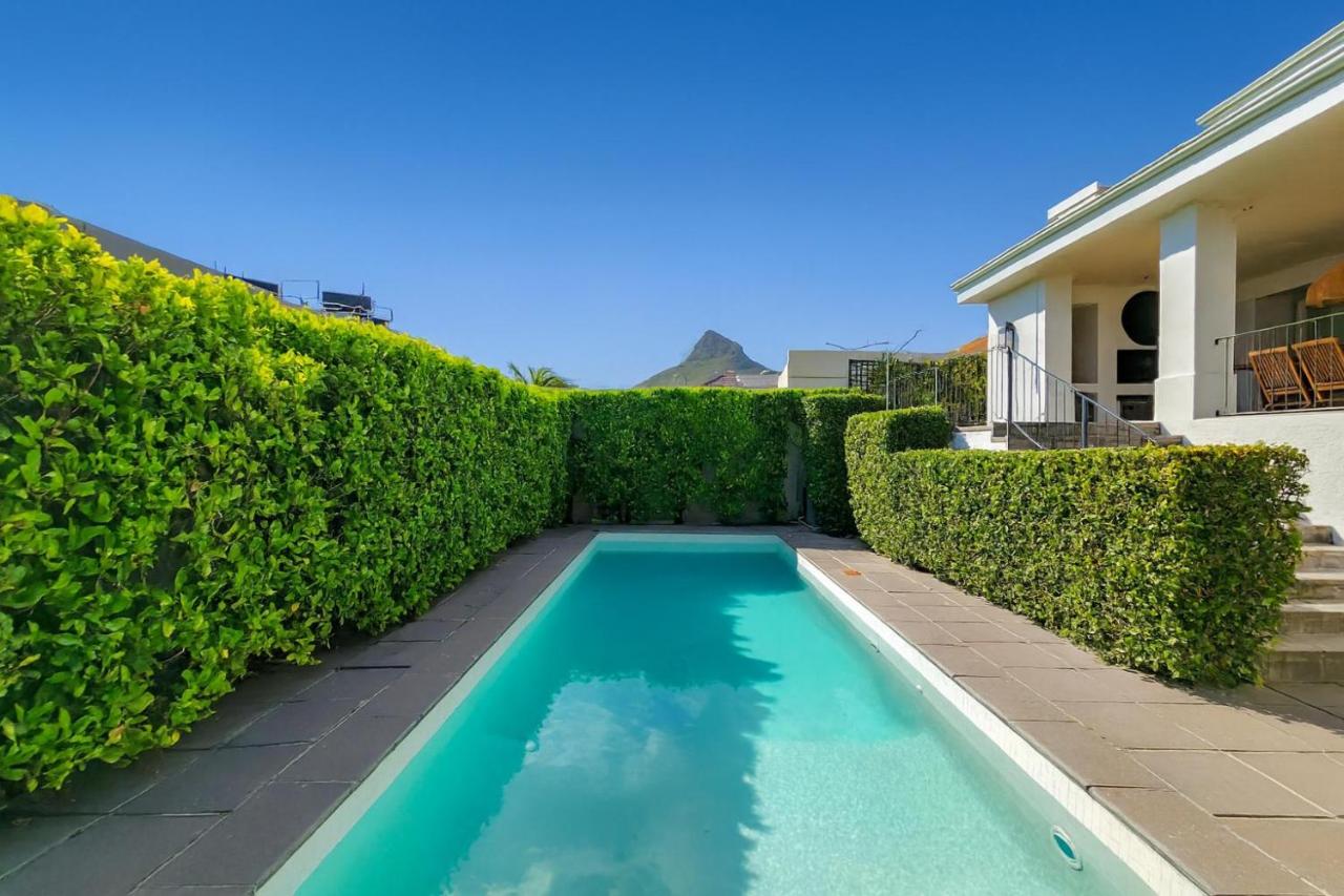 Camps Bay Luxury Family Retreat, Lush & Stylish - Ferienwohnung Kapstadt
