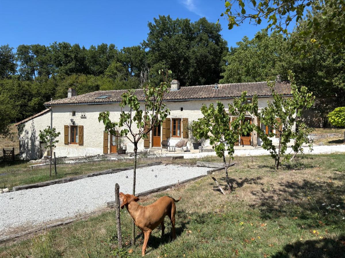 Le Hibou -1 bed Gite - Bed and Breakfast Porcheresse