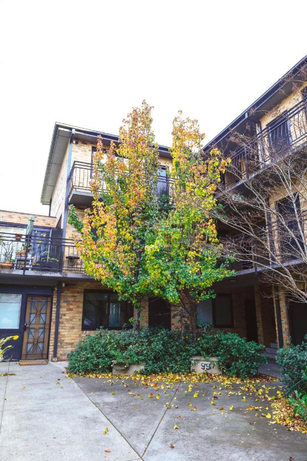 Stylish 1 Bedroom Apartment Near MCG - B&B Melbourne