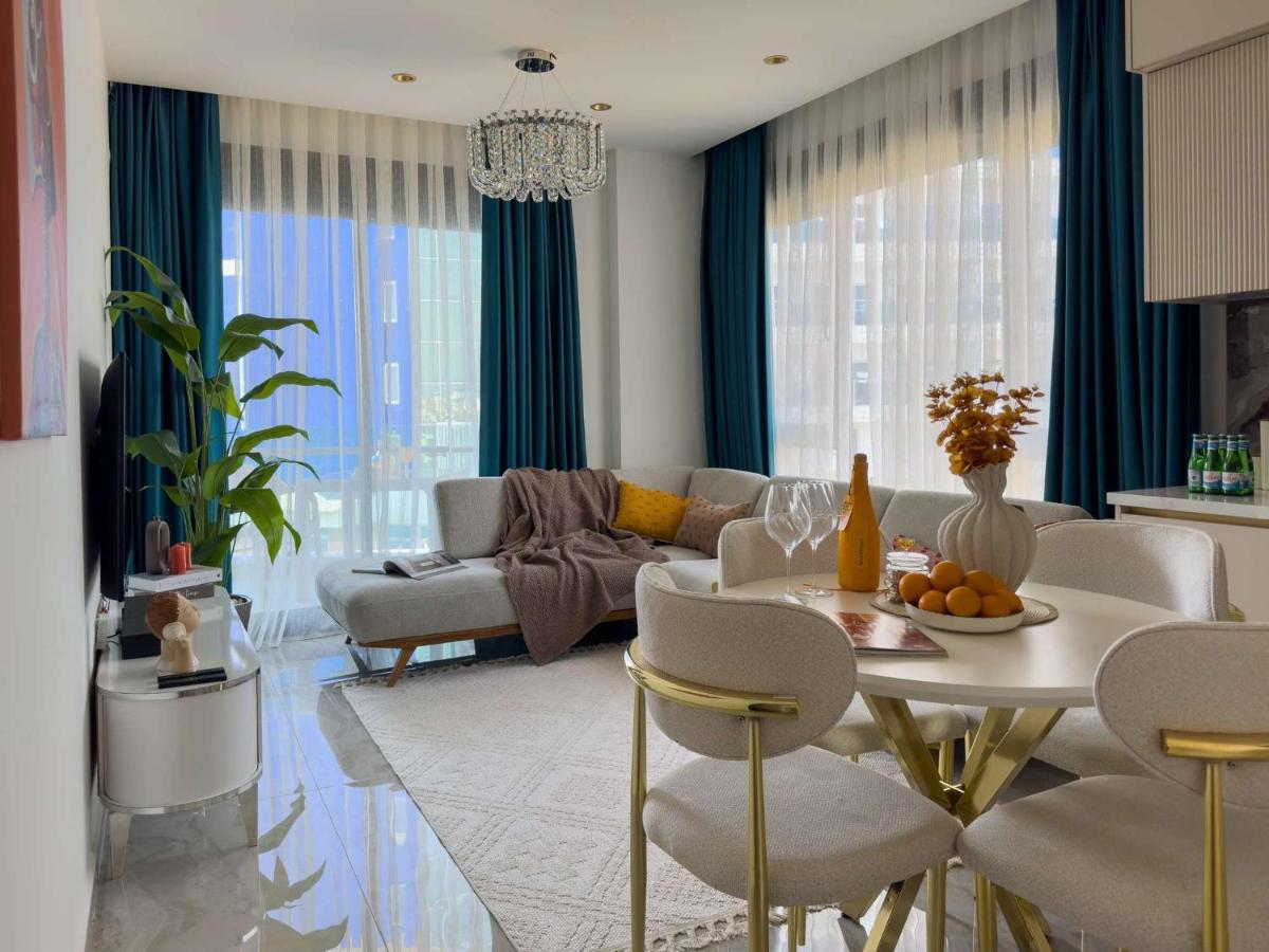 Apartamento de 1 dormitorio con balcón