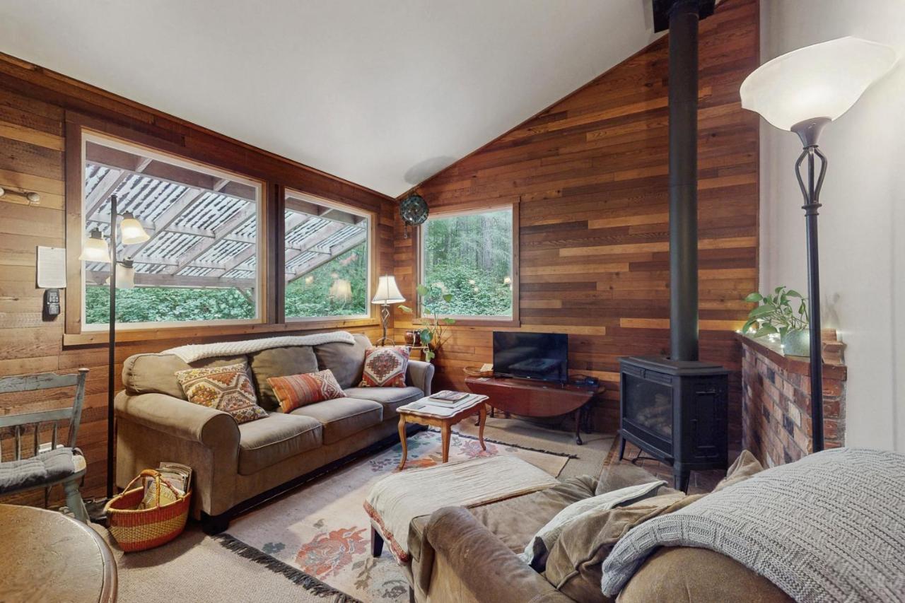 Moss & Moon Cottage - Ferienwohnung Langley