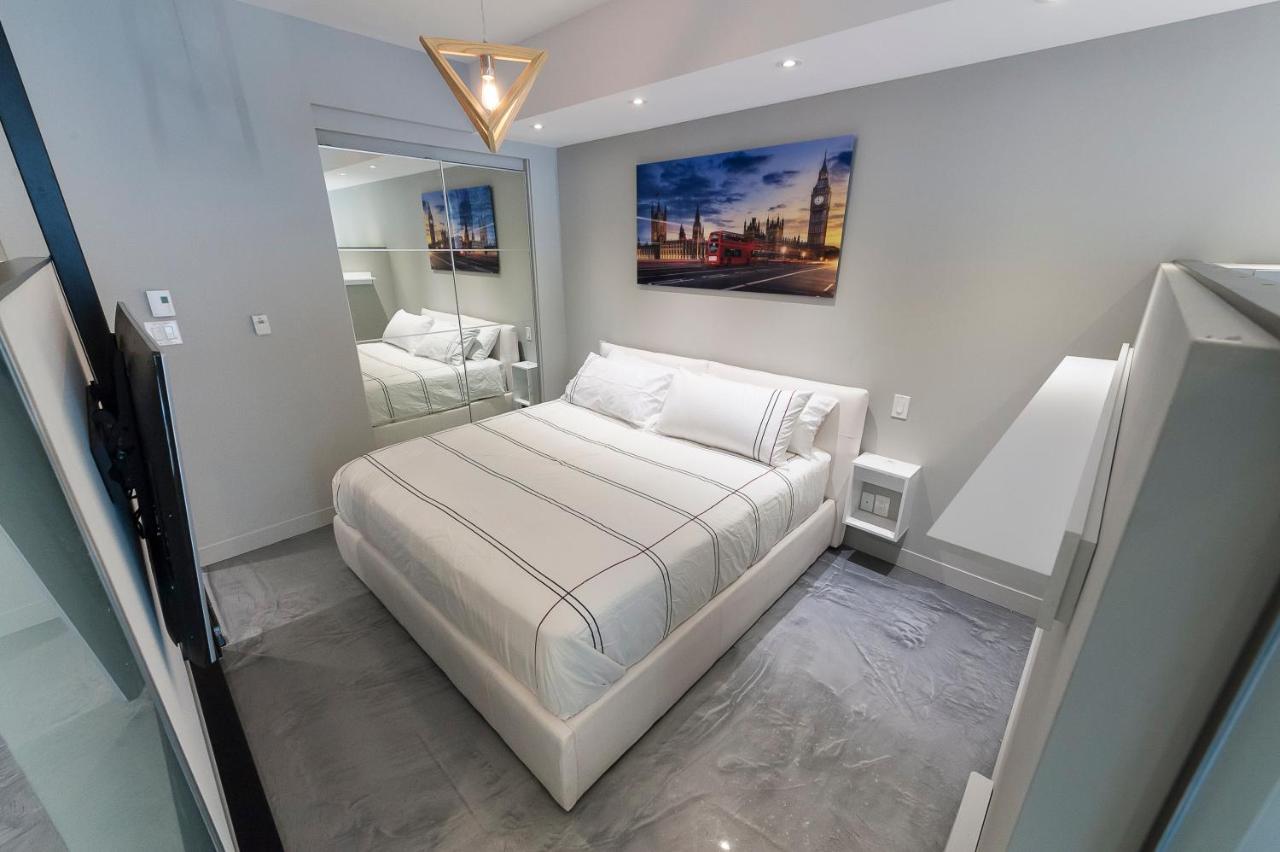 One-Bedroom Loft 1203