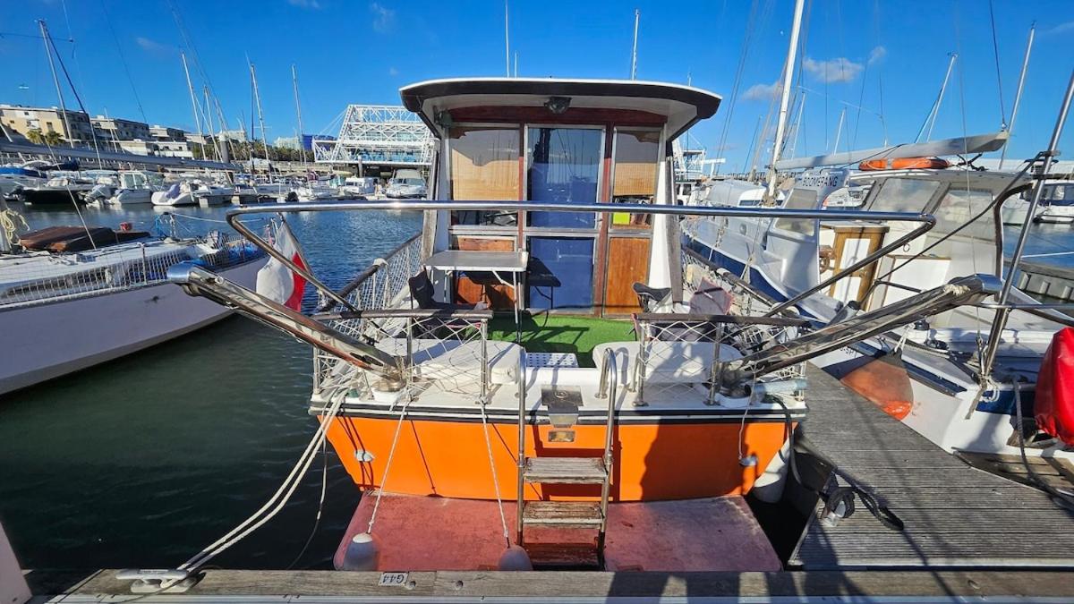 Lisbon Boat Speedboat G44 - B&B Lisbon