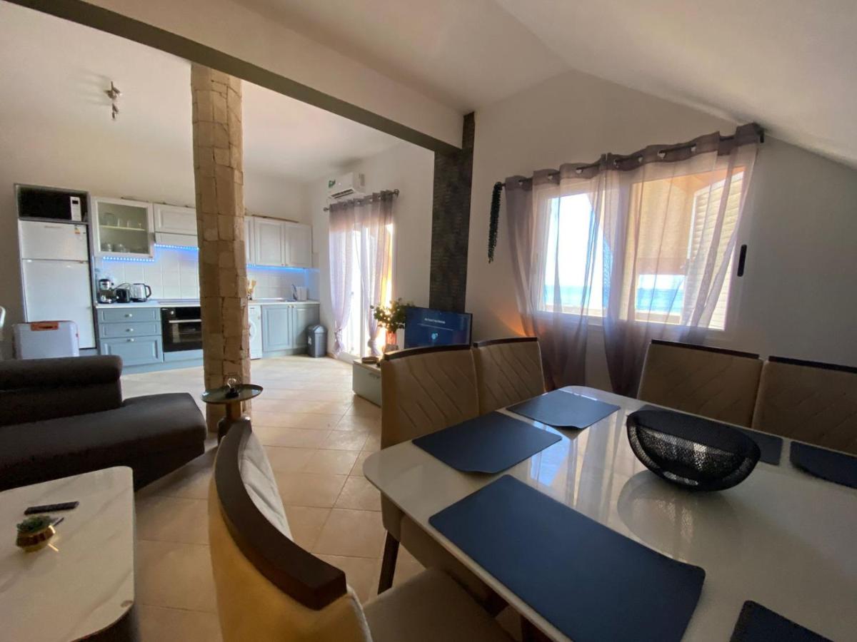 La Vedetta Near The Ocean - B&B Santa Maria