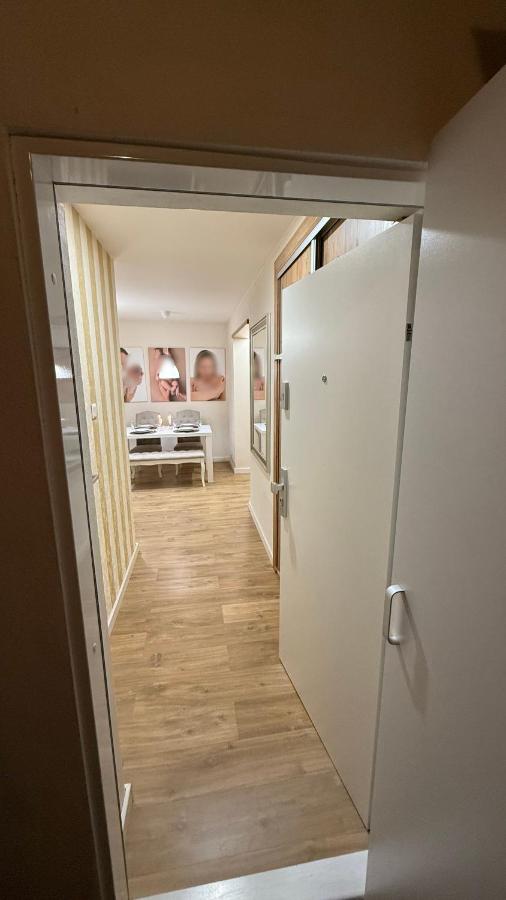 Stylovy 2 izbovy apartman Zvolen L Stura - Chambres d’hôtes Zvolen