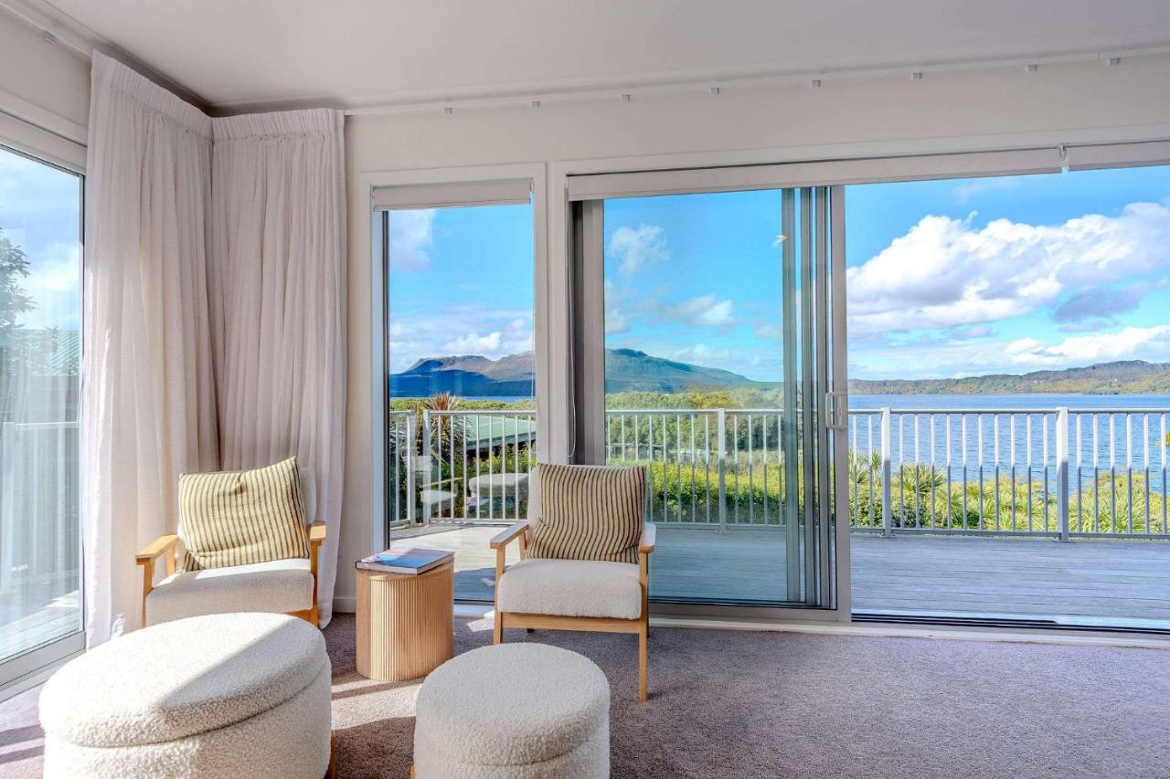 Boat Shed Bay - Stunning Lake Tarawera Views - B&B Rotorua