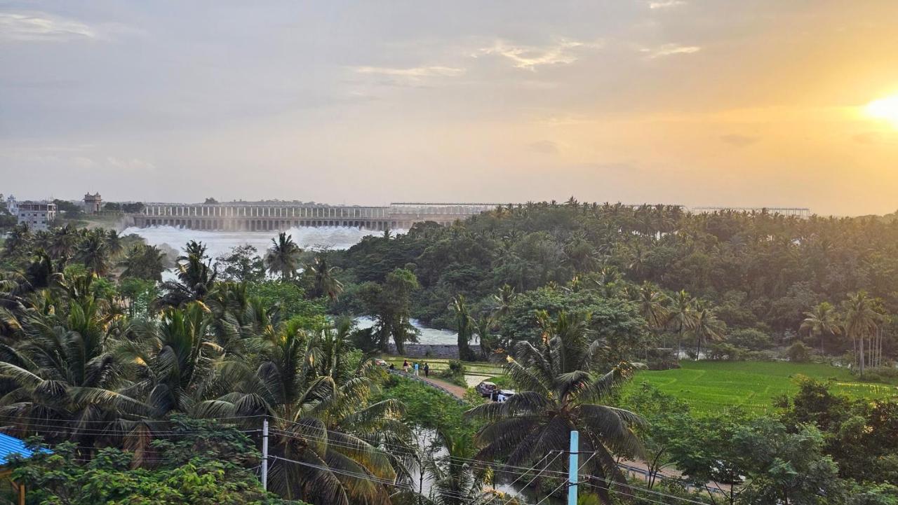 GOLDEN PALACE RESIDENCY - B&B Belagola