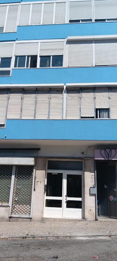 Single Room with Shared Bathroom