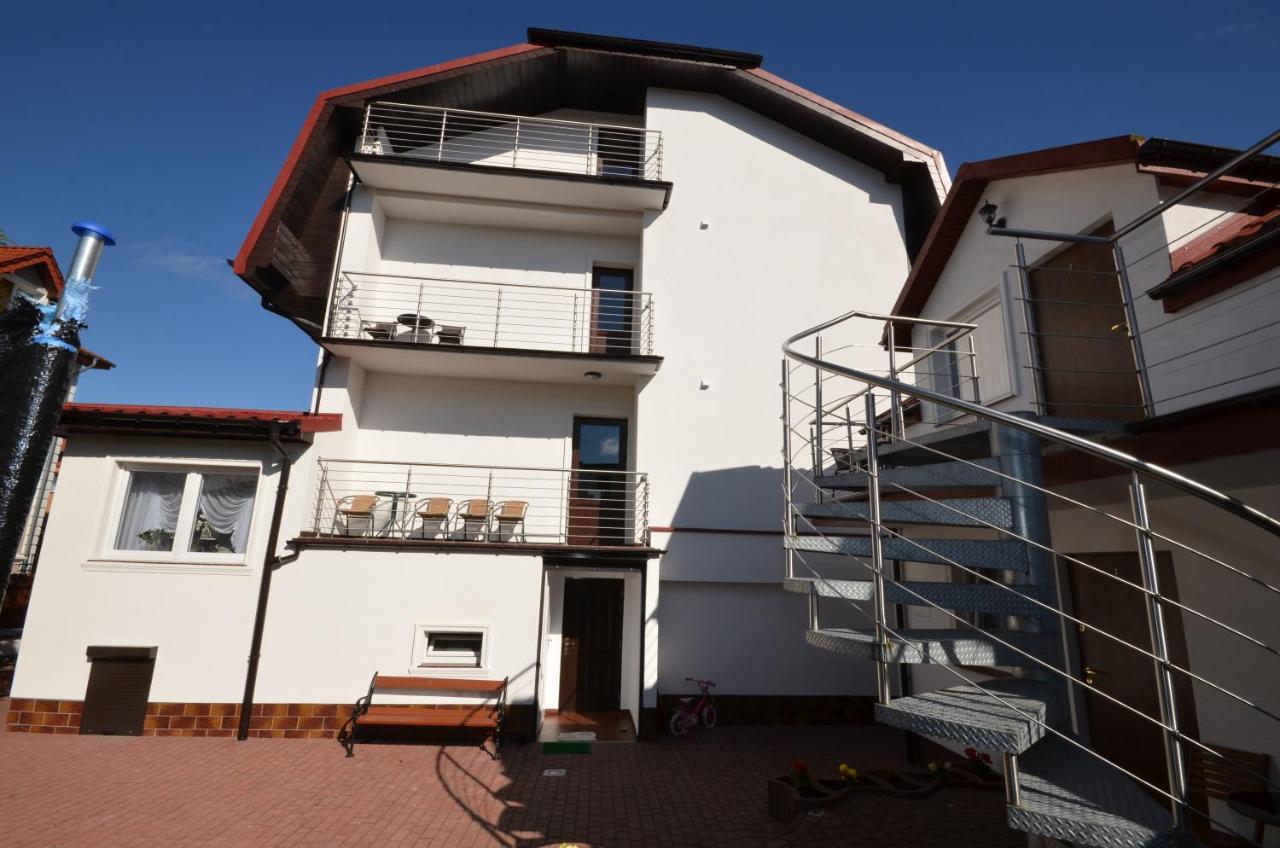Dom Wczasowy ISABELLE - B&B