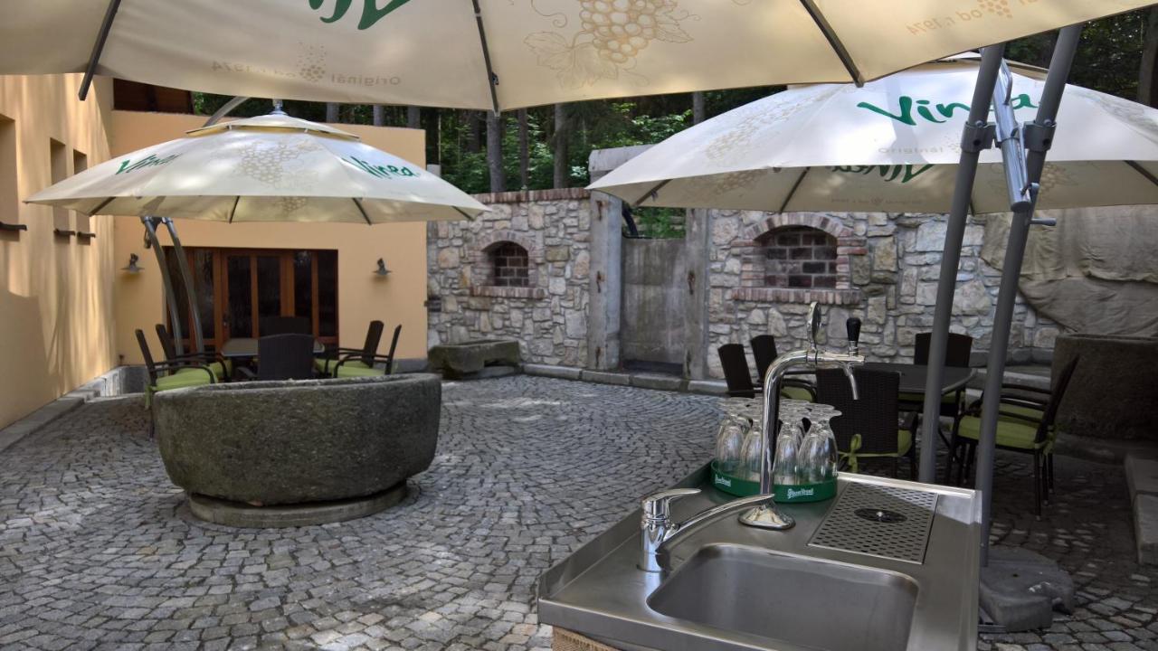 Zamecka Fortovna Obora - Forester House - Chambres d’hôtes