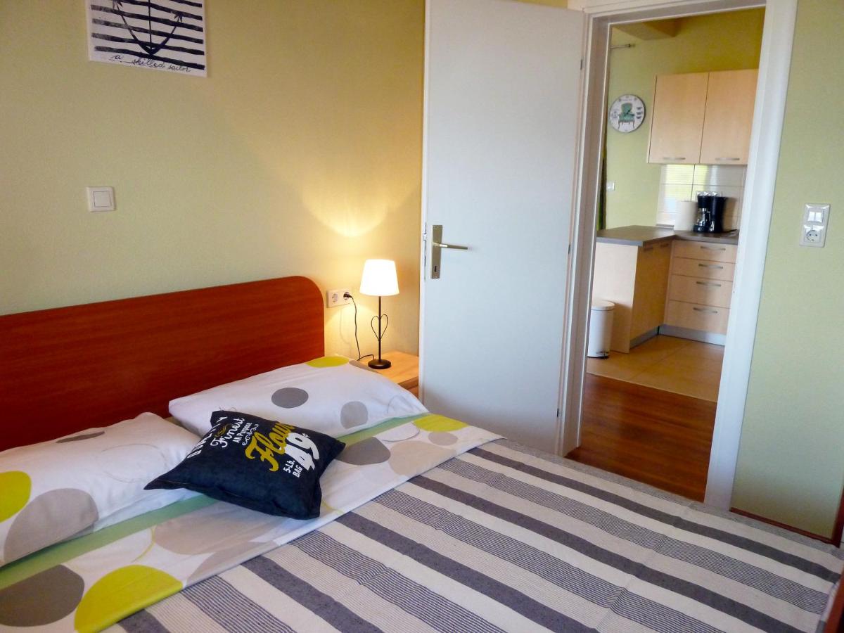 B&B Trogir - Apartments Tamaris - Bed and Breakfast Trogir