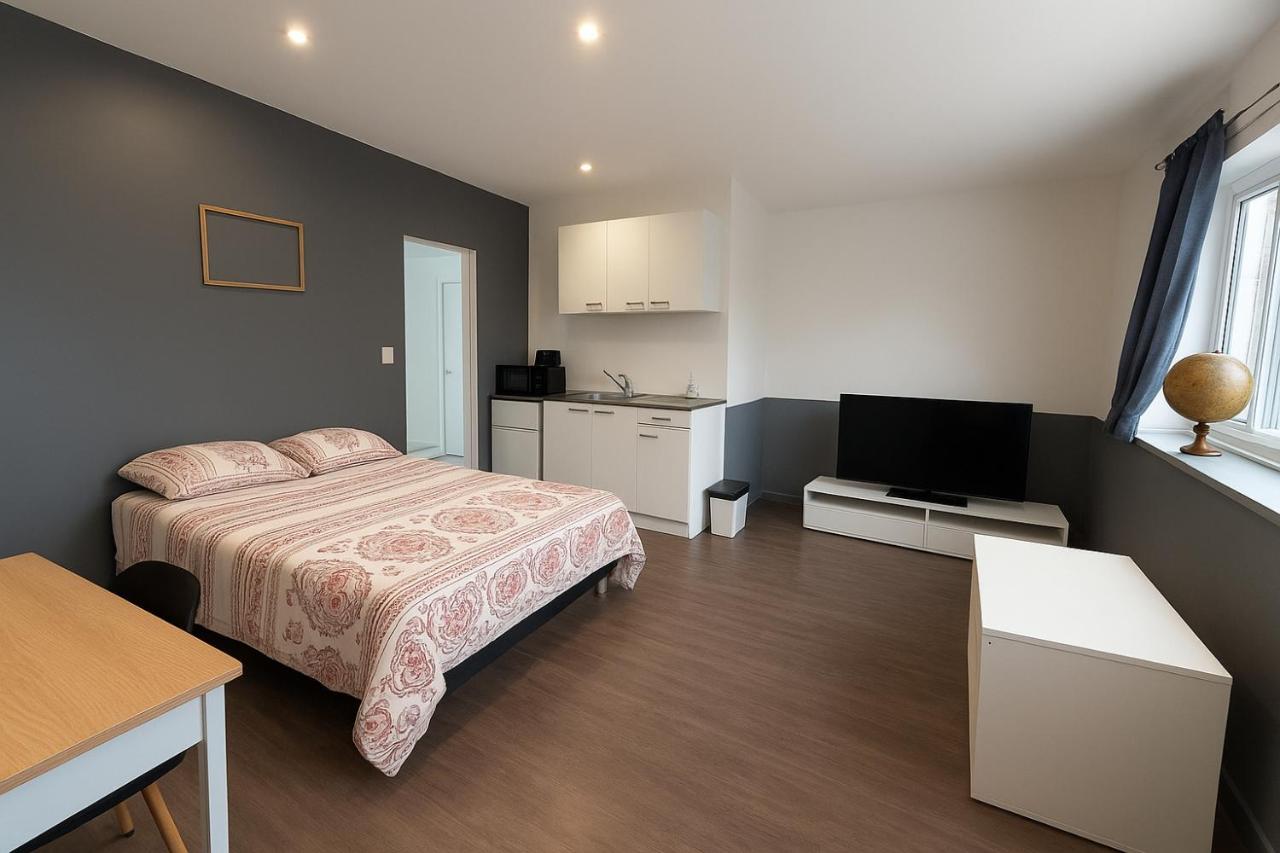 Appartement Maciet 5- Centre ville Meaux-Gare-Disney - B&B Meaux