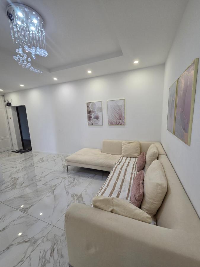 Apartments near city center - B&B Chișinău