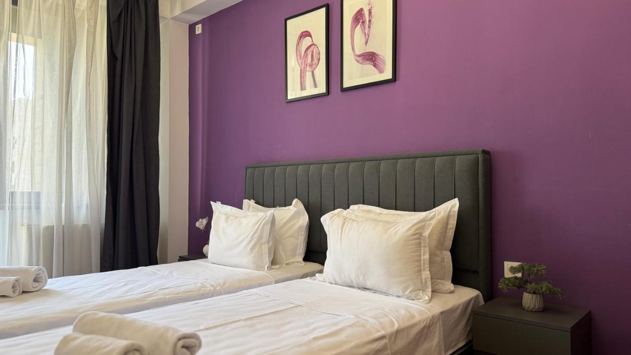 Deluxe Appartement met 2 Slaapkamers en Balkon