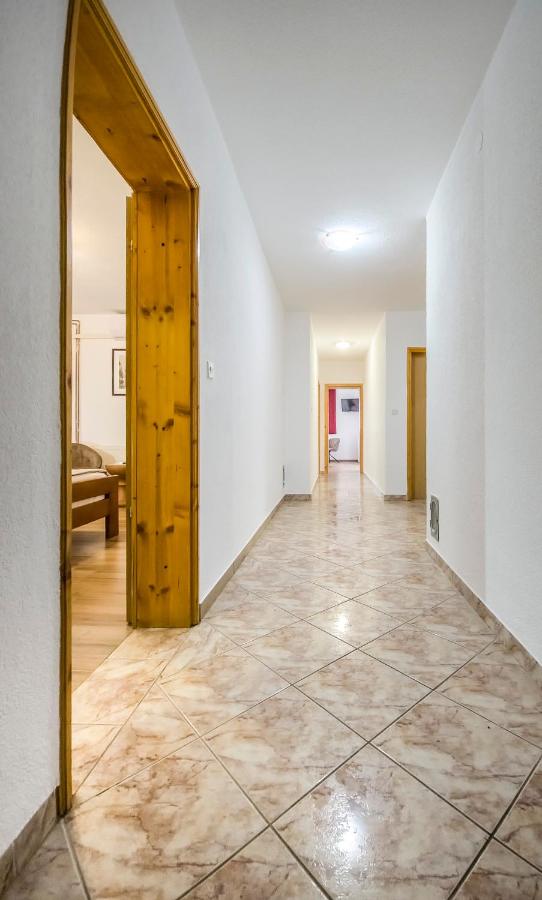 House Šapina - B&B Korenica