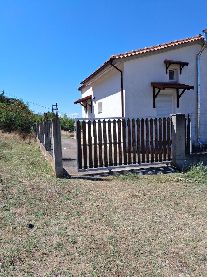 La Rosa - B&B Paliouriá