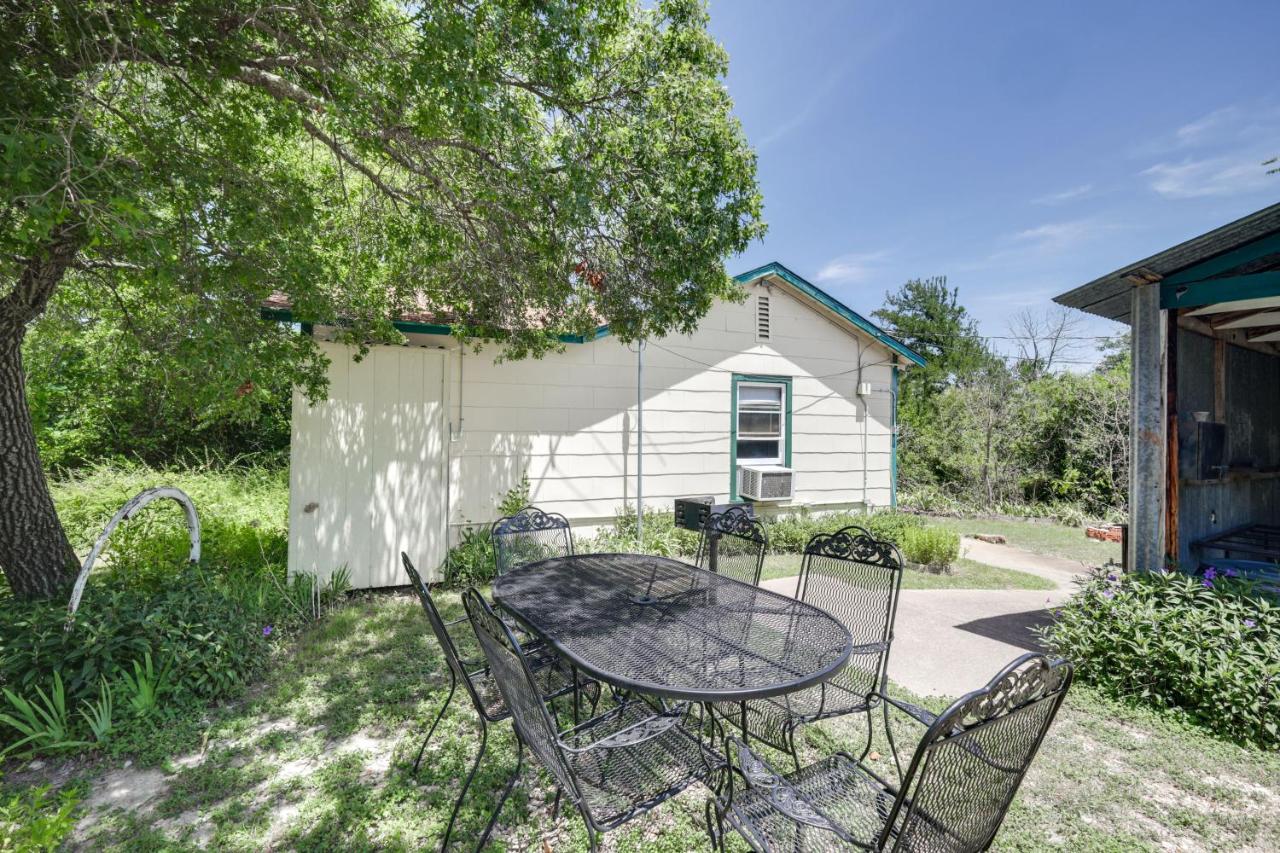 On-Site Trails! Cozy Whitney Cottage 2 Mi to Lake - B&B Whitney