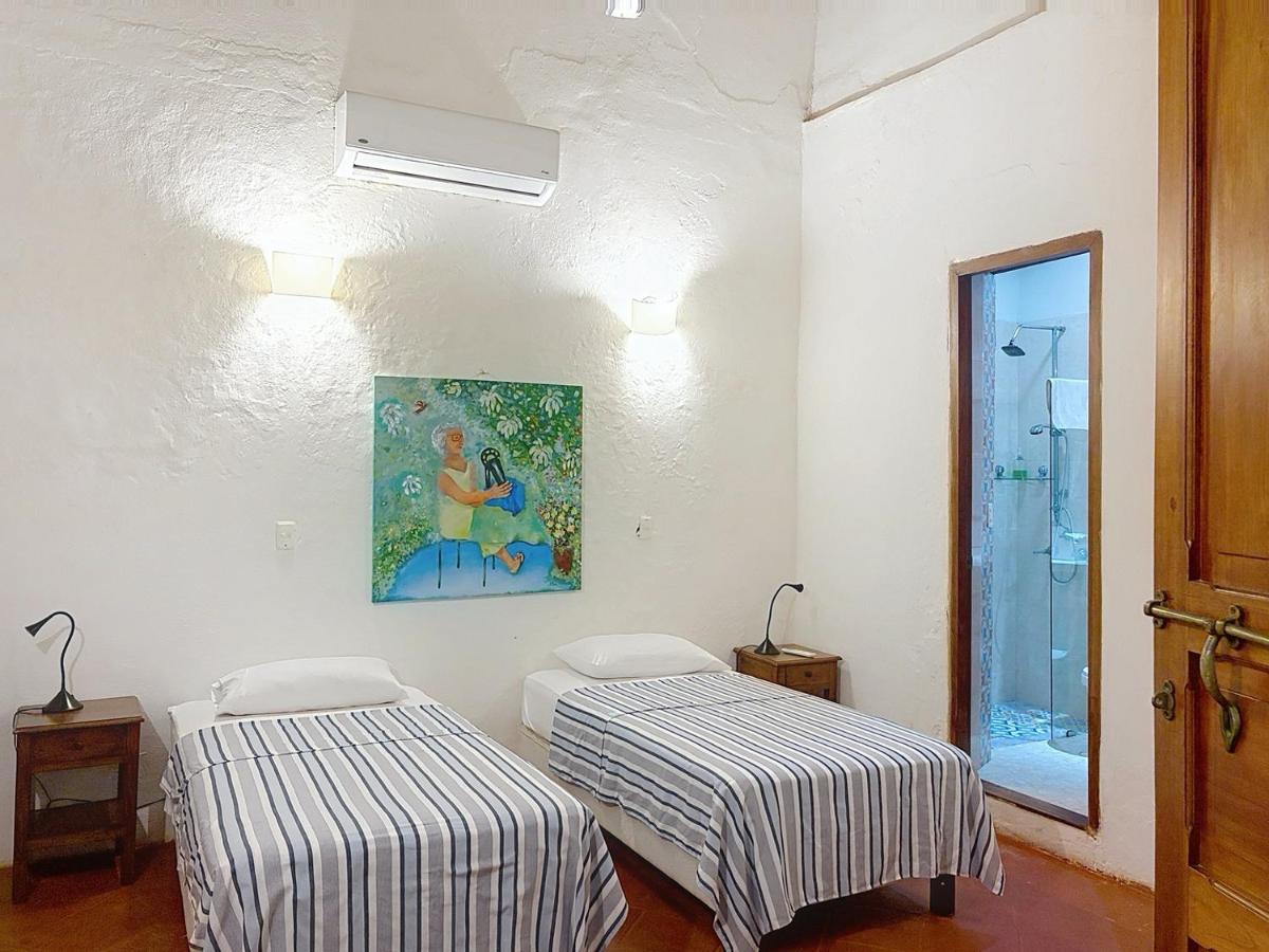 Chambre Lits Jumeaux avec Salle de Bains Privative