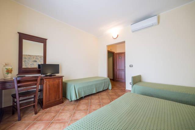 Agriturismo Valle dell'Etna - Chambres d’hôtes Roccella Valdemone