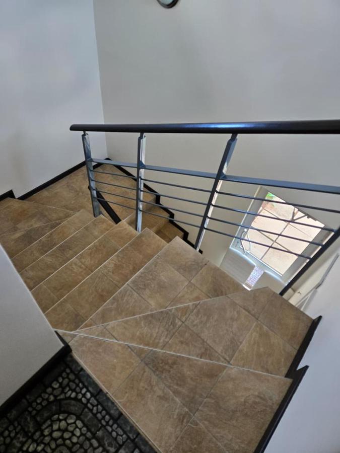 Hillock - B&B Bloemfontein