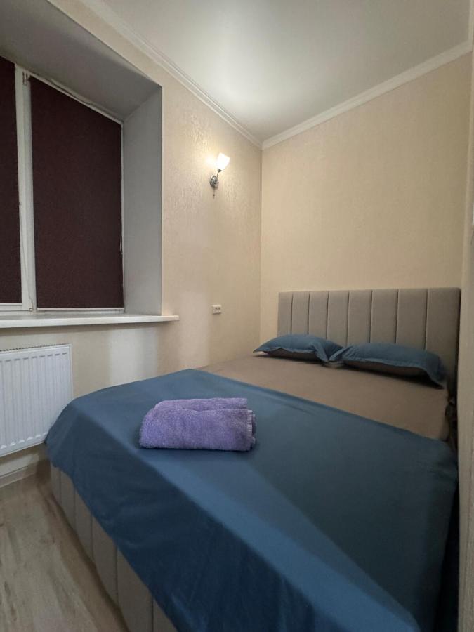N87 Irina Apartment - Bed and Breakfast Pavlodar