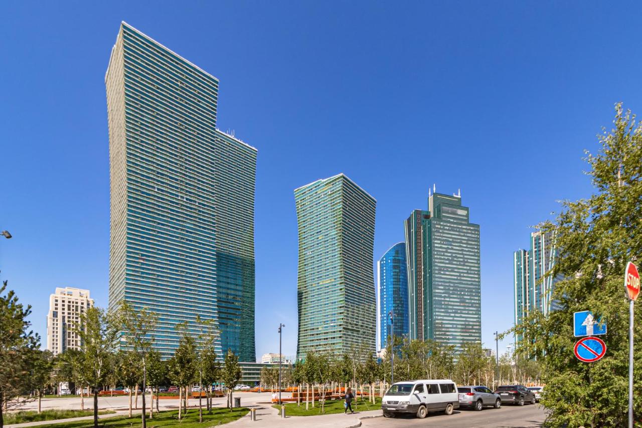 Современная 3-комнатная квартира с шикарным видом и свежим ремонтом - Ferienwohnung Astana