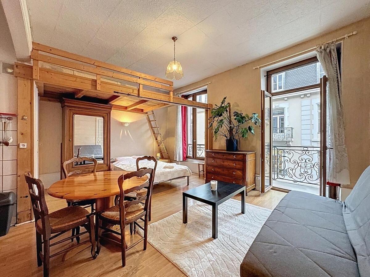 Charmant studio centre ville d'Aix-les-bains - B&B Aix-les-Bains