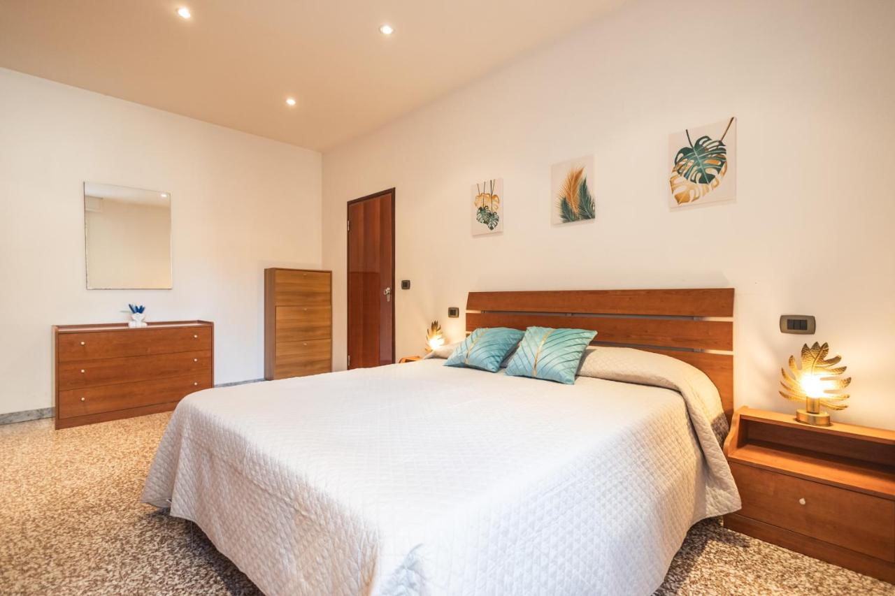 Casa Lisi-10 min Rimini Fiera, Palacongressi, Centro -100m2 - Chambres d’hôtes Rimini