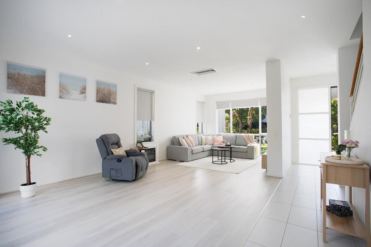 Modern 4BR, 5Min Drive to Coogee - B&B Sydney