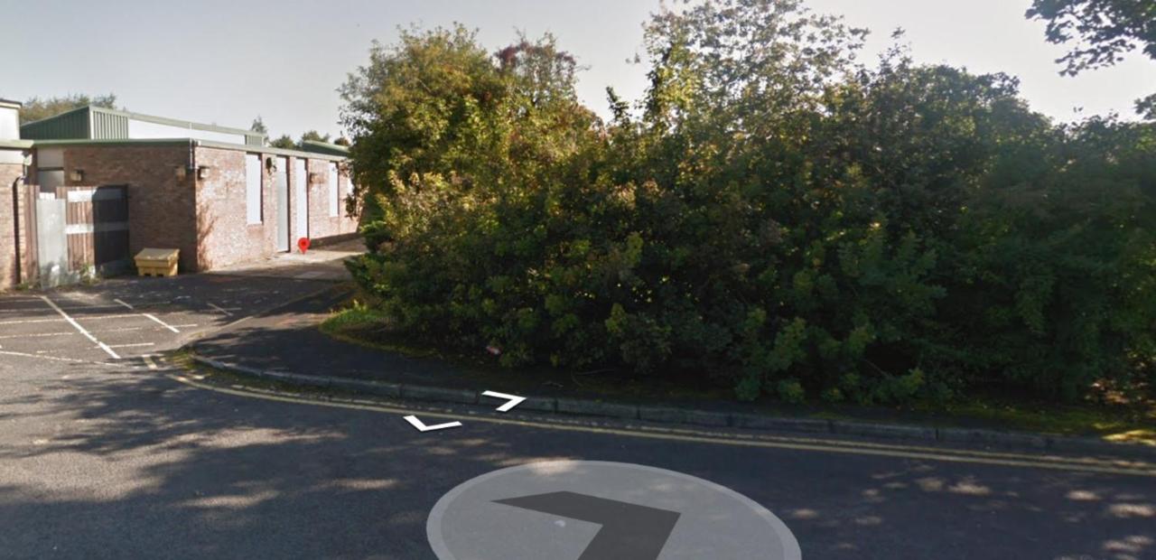 4 BDR House By Eason Stays Short Lets & Serviced Accommodation St Helens With Free Parking - Ferienwohnung St Helens