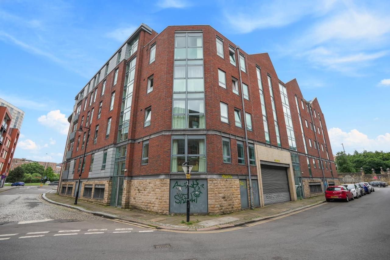 2 BR Apt By Eason Stays Short Lets & Serviced Accommodation Kelham Island Sheffield With Free Wifi - B&B Midland