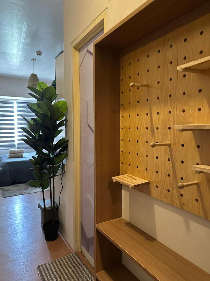 Balik Payaw Cozy Studio in Avida Towers Atria Iloilo City - Chambres d'hôtes Iloilo