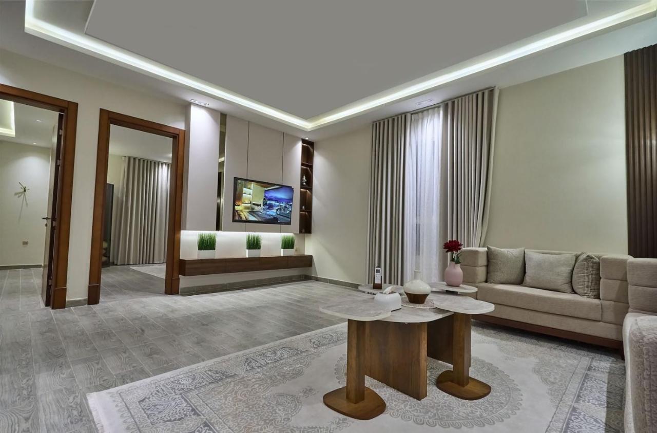 شقة بثلاث غرف فاخرة وبطراز أنيق - Ferienwohnung Dschidda