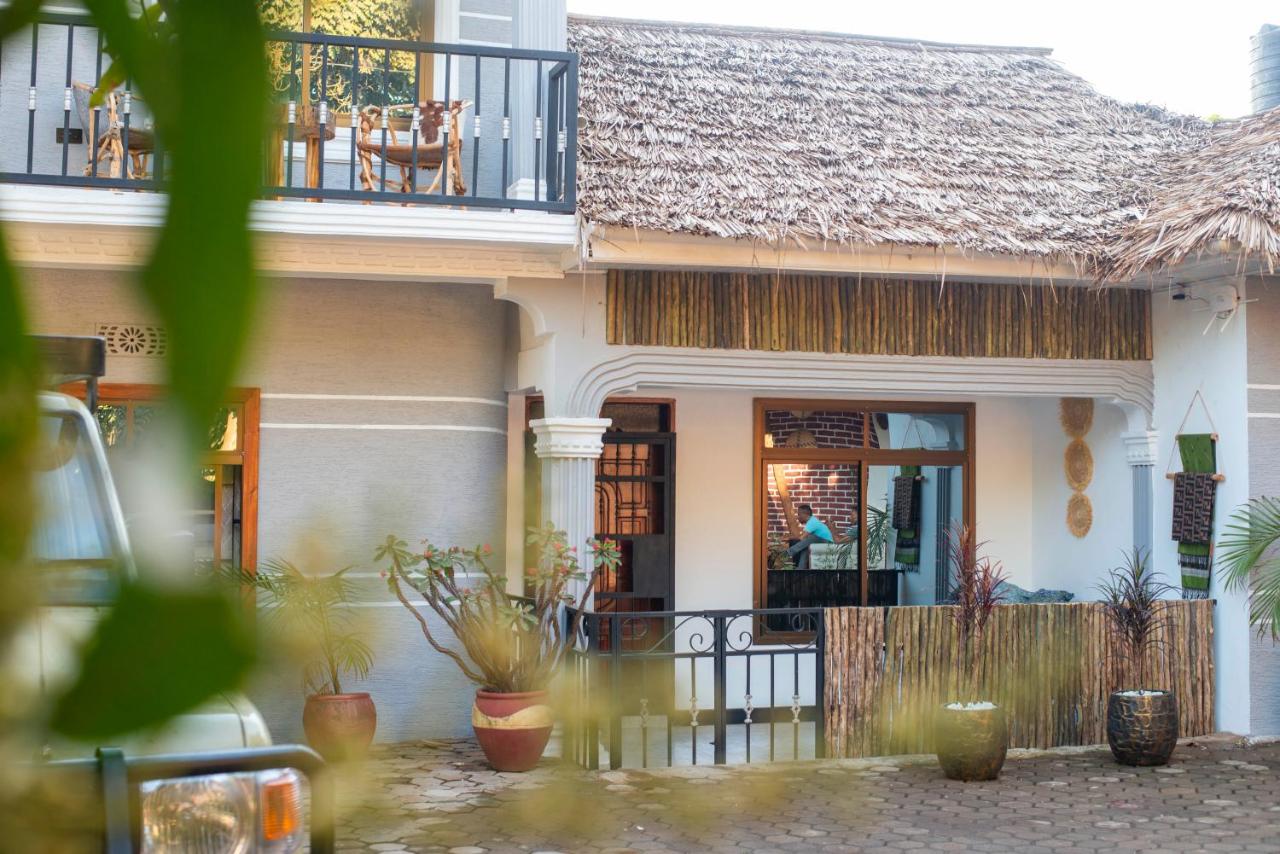 Ukarimu Hosts - B&B Arusha