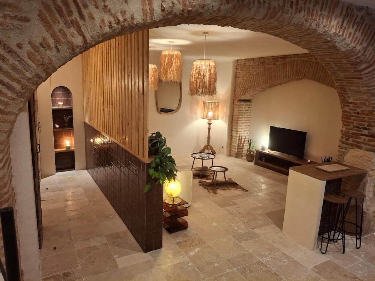 Amagat Loft Piscine et Hammam - B&B Perpignan