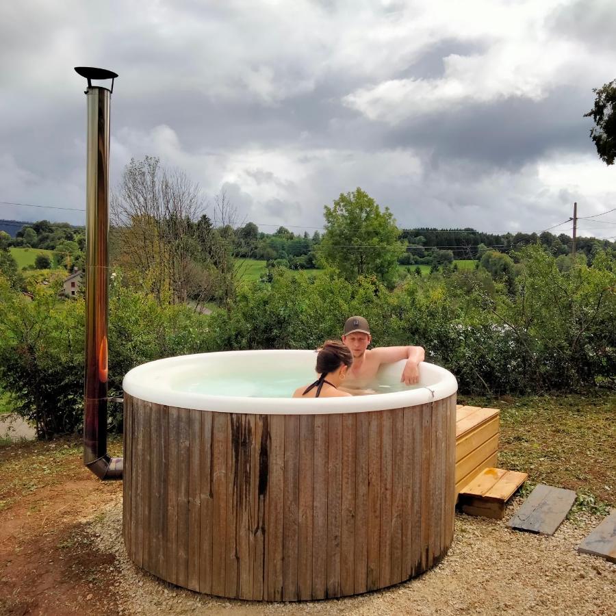 Le bain nordique du lynx boréal - B&B Fort-du-Plasne