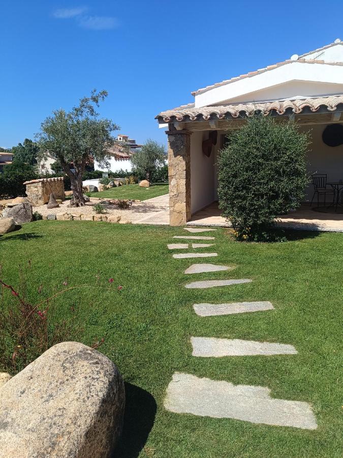 Domu Speciosa - Bed and Breakfast Castiadas
