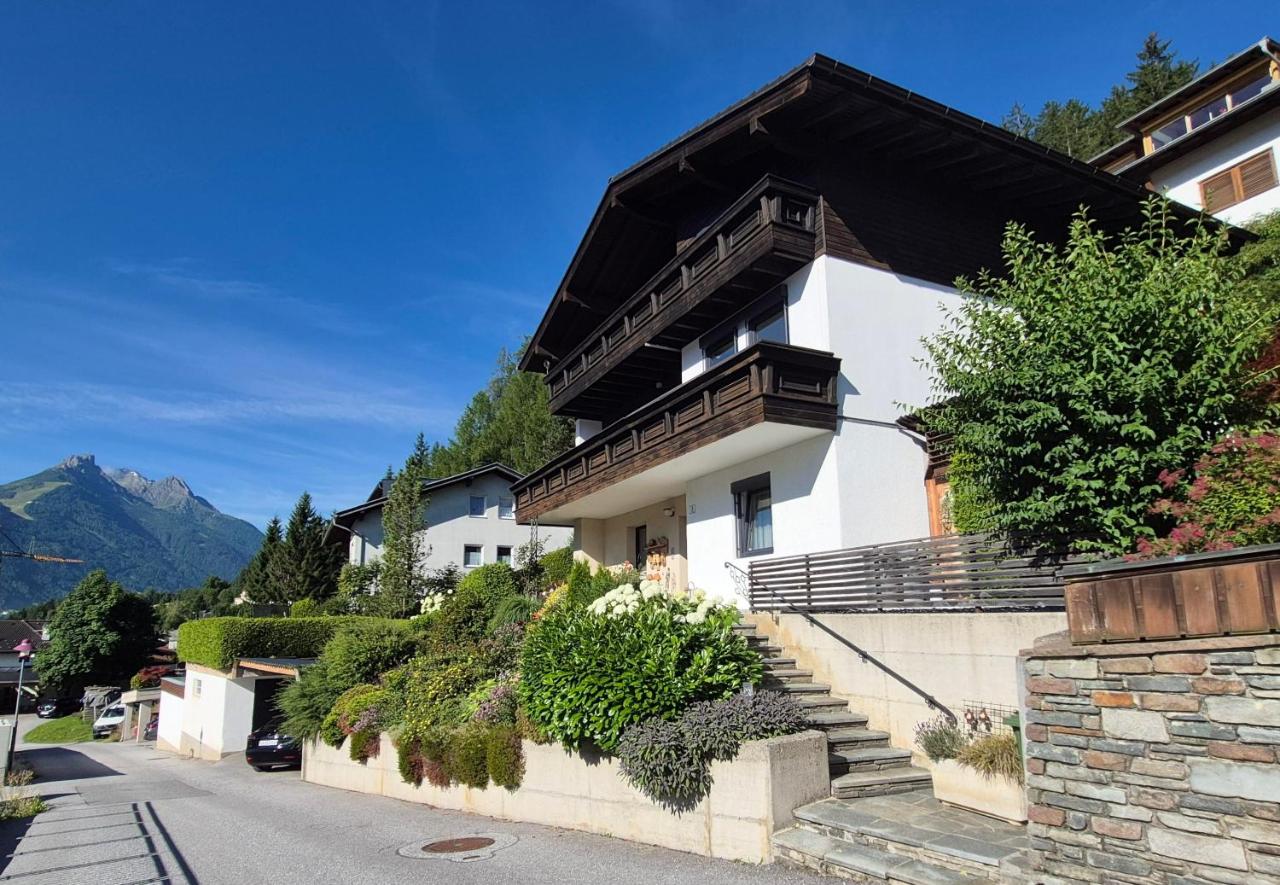 Ferienwohnung Sonnenschein - B&B Fulpmes