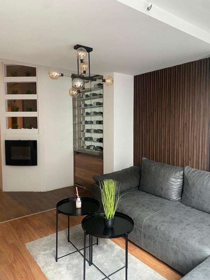 Skyline Suite Skopje - Ferienwohnung Skopje