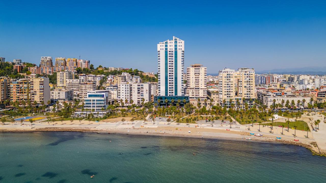 Kingdom Family Apartment's Durres Center - B&B Durazzo