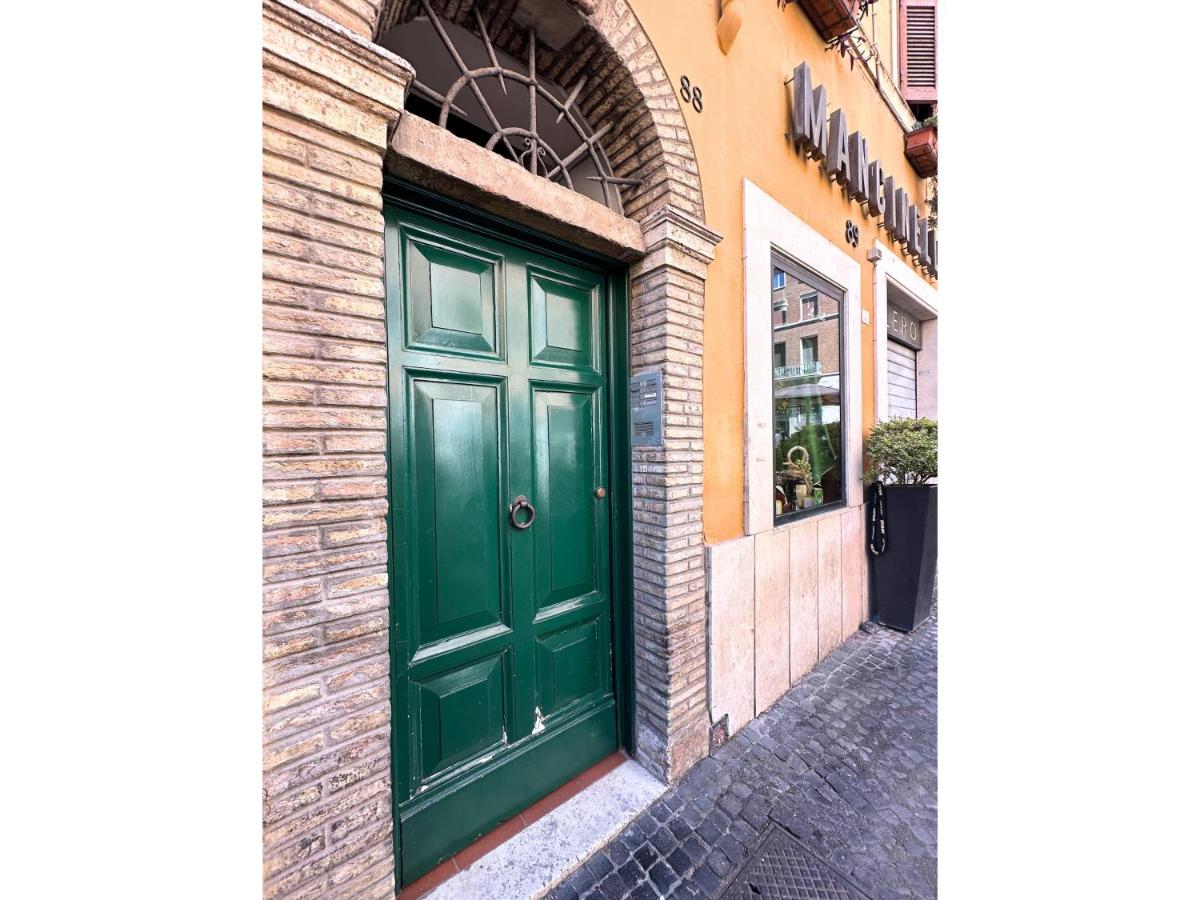 Casa Lovera in Vaticano - Elegant Charming Historic APT - B&B Rome